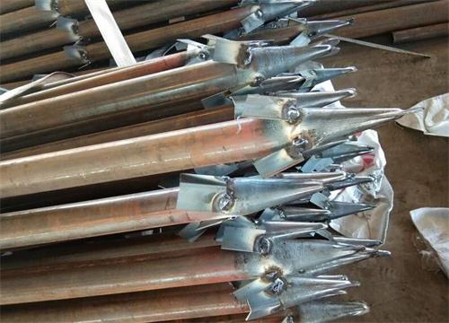 东阁镇管棚钢花管